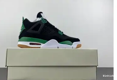 DR5415-030 SB x Nike 4 Jordan Air 0421
